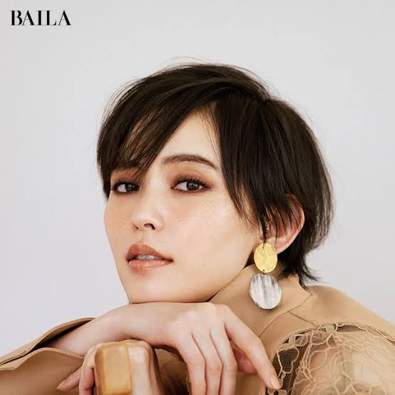 男性芸能人より女性芸能人の方が惹かれる人！