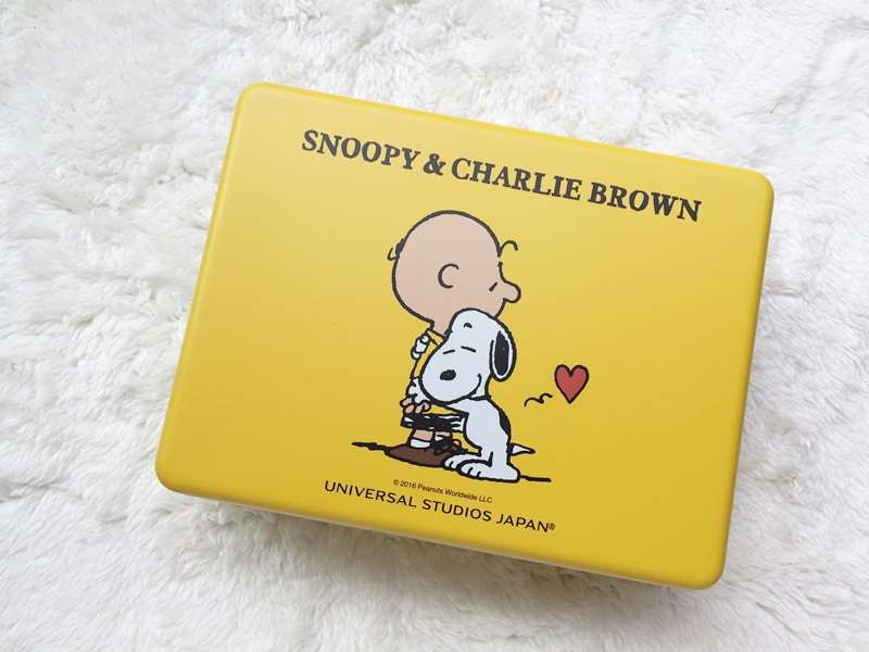 可愛いお菓子の缶を貼るトピ