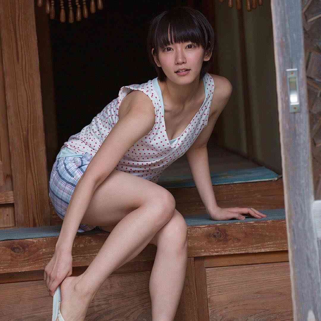 松本穂香、芸能界唯一の友人は奈緒「同業者だと嫉妬とかしちゃうところがあったりして」
