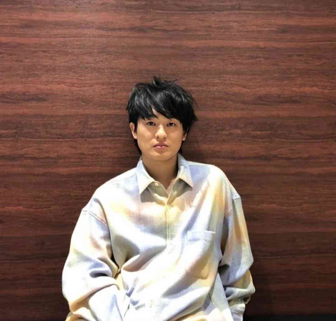 視聴者騒然！『CDTV』尾崎豊の息子がお笑い芸人そっくり「AMEMIYA？」