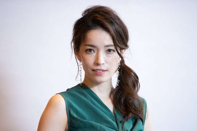 自分に似てる画像を貼って女子会に参加するトピ