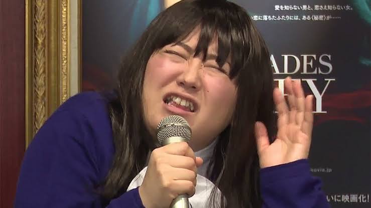 自分に似てる画像を貼って女子会に参加するトピ