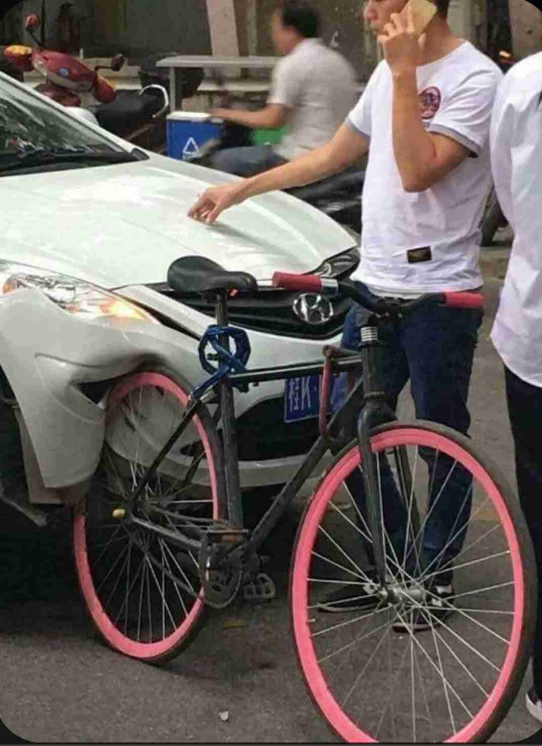 【ネタ】誰かが貼ってくれた画像にただひたすら突っ込むトピ Part3