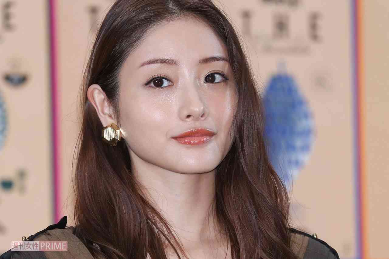 石原さとみ、母親役に初挑戦　女子高生役・永野芽郁の義母に