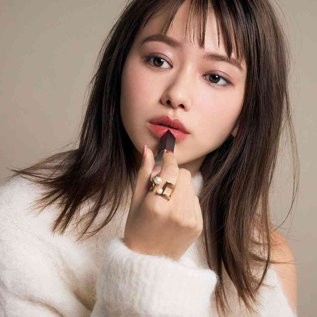 【画像】リップメイク好きな人集合!