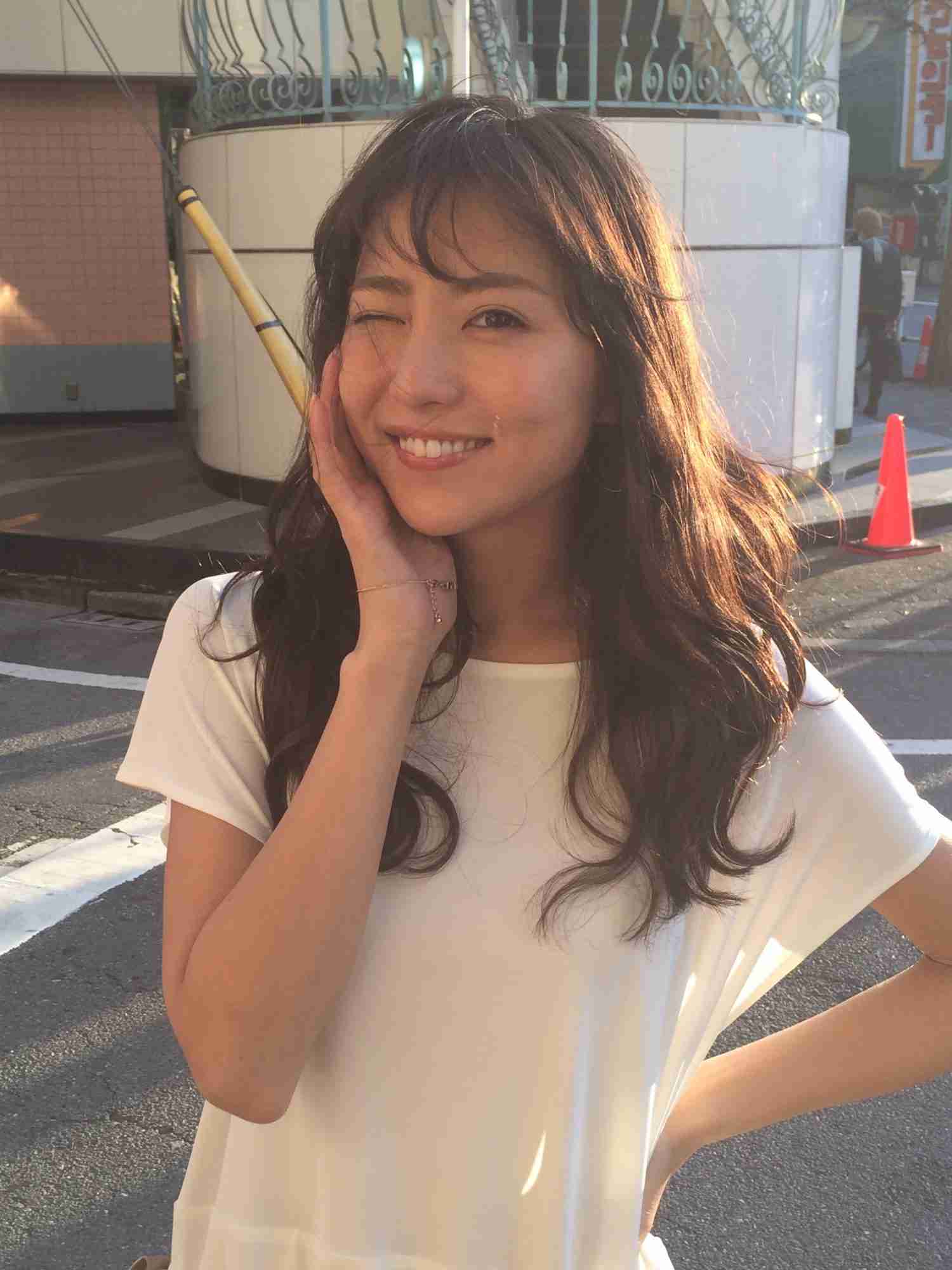 石川恋、CanCamモデルが「美人百花」初登場　“ソフトエレガント”な横顔に絶賛「正真正銘の美人」