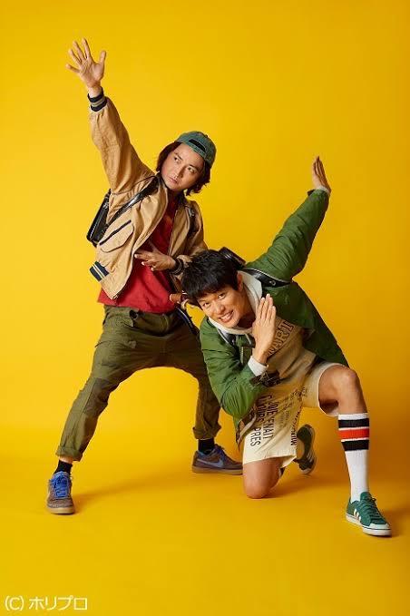 【画像】ポーズが謎なキャラクターが見たい!