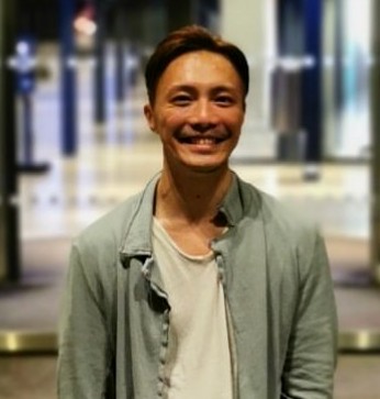 元・成宮寛貴氏、ひげ＆タバコ姿を公開「ジョニーデップみたい」「カッコよすぎだよ」