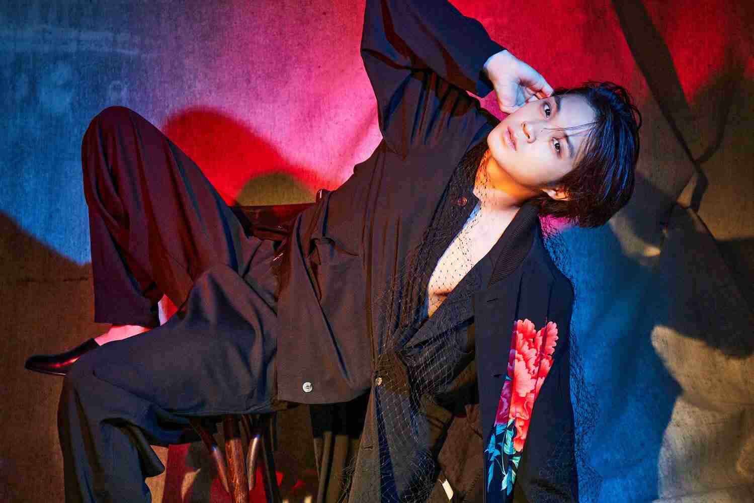 磯村勇斗、『恋する母たち』オフィスでの“強引なキス”はハプニング「勢いよくやったら…」