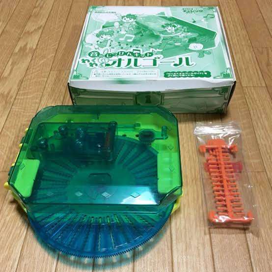 進研ゼミ・赤ペン先生の思い出のふろく、商品を貼るトピ