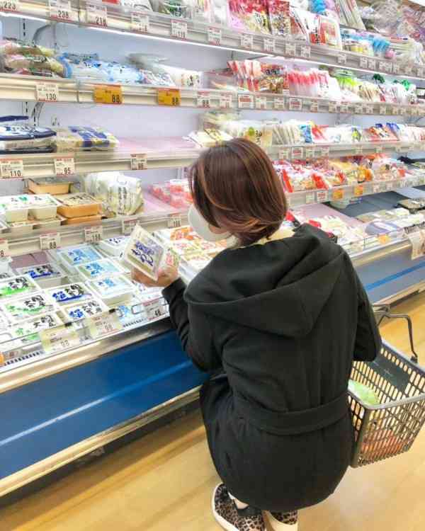 氷川きよしが美脚際立つデニムブーツインの私服姿で紅白出場報告「私は私らしく本番は歌わせていただきます」