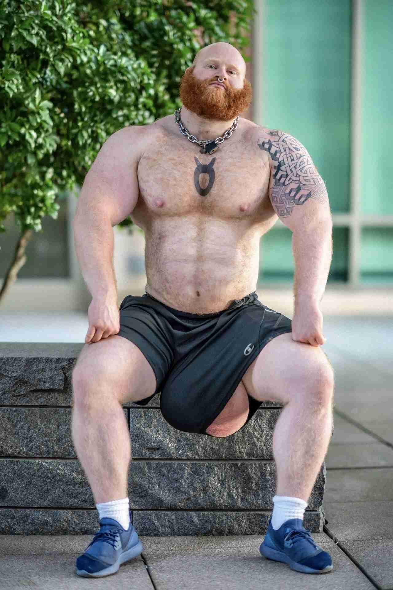 【アダルト】男性の裸の写真を見て興奮しますか？part2