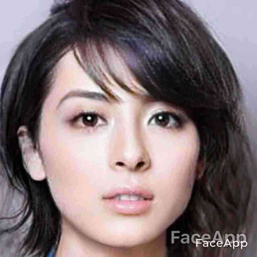 アプリで芸能人を性転換させてみるトピpart２