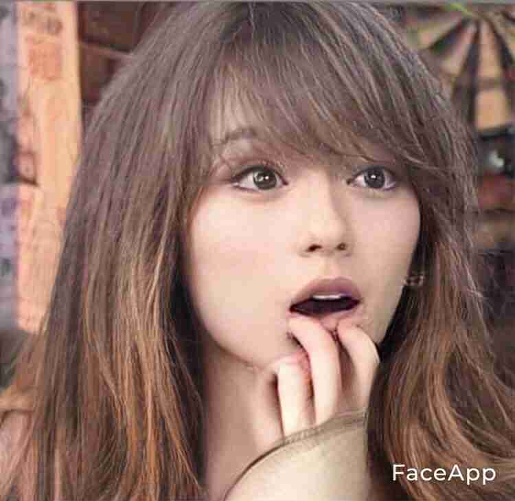 アプリで芸能人を性転換させてみるトピpart２