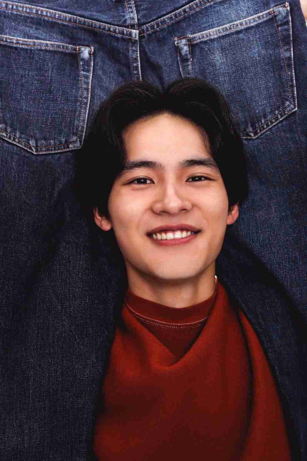 岡田健史、