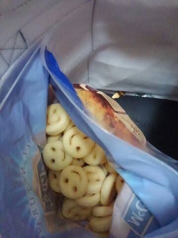 視線を感じるトピ