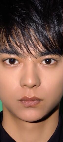 視線を感じるトピ