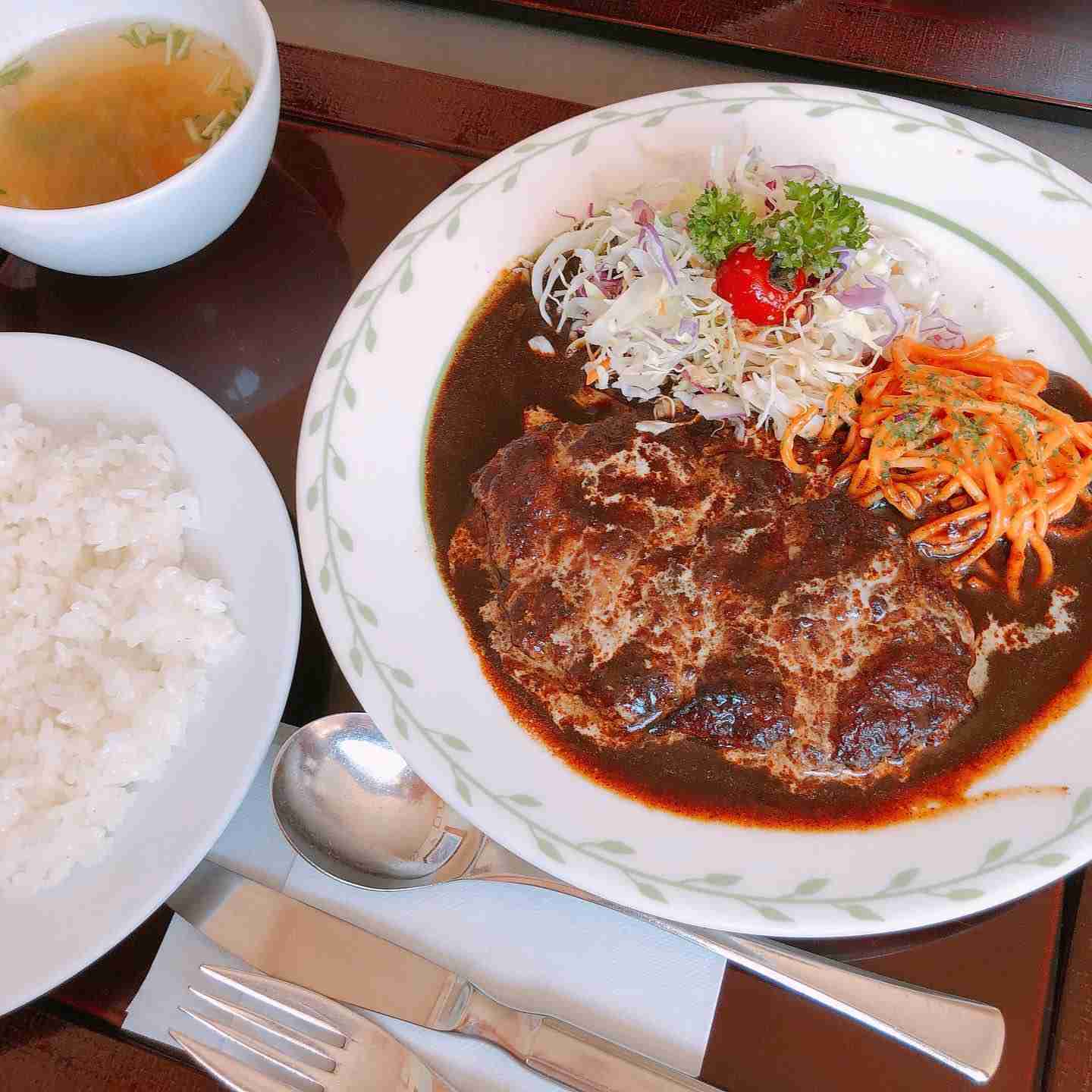 【チェーン店】ハンバーグを食べるならどこのお店？【ローカル・全国区】