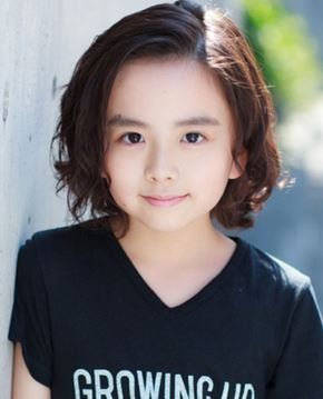 「美しすぎる少年」と話題の板垣李光人「SPUR」表紙に異例の抜擢 「ルイ・ヴィトン」でジェンダーレスな魅力発揮