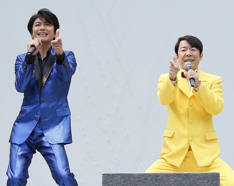 カズレーザー、イメージカラー一変　緑色スーツ姿を披露「楽屋で髭男爵のひぐちさんと言われた」