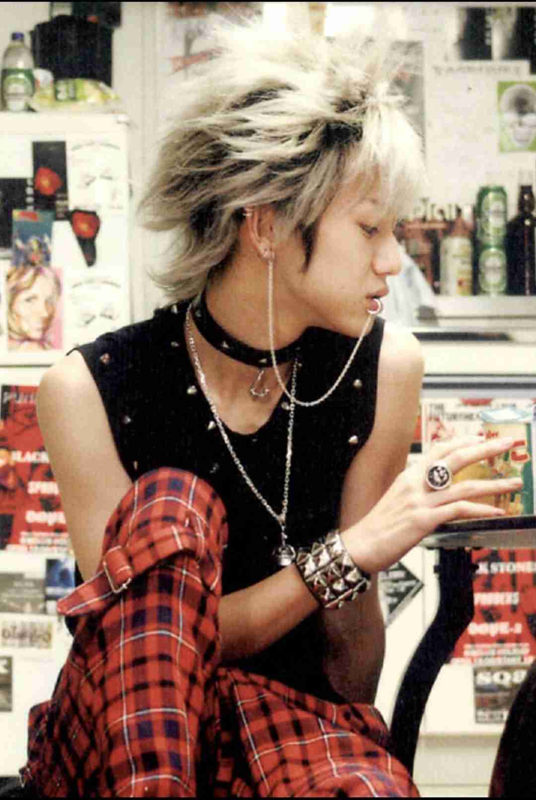 「似てるな〜て思ったら本人だった」突然YouTube急上昇ランク入り！“ガチすぎる”本郷奏多のチャンネルが話題