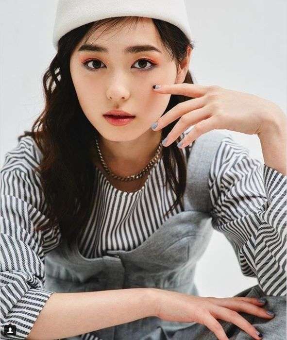 濃いメイクが似合う女優さん