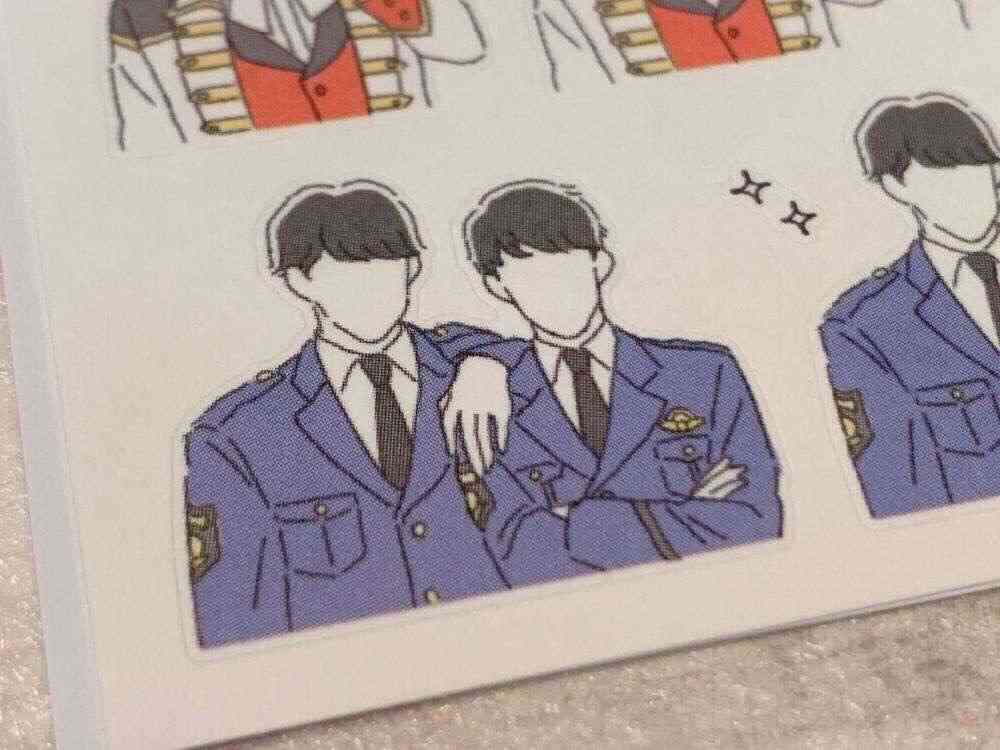 「ジャニーズのメンバーに見える」?セリアのイケメンシールが話題