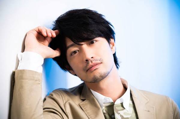 葵わかな びっくりオファー!?主演ドラマで“イケオジ”と20歳差婚 人気コミック映像化