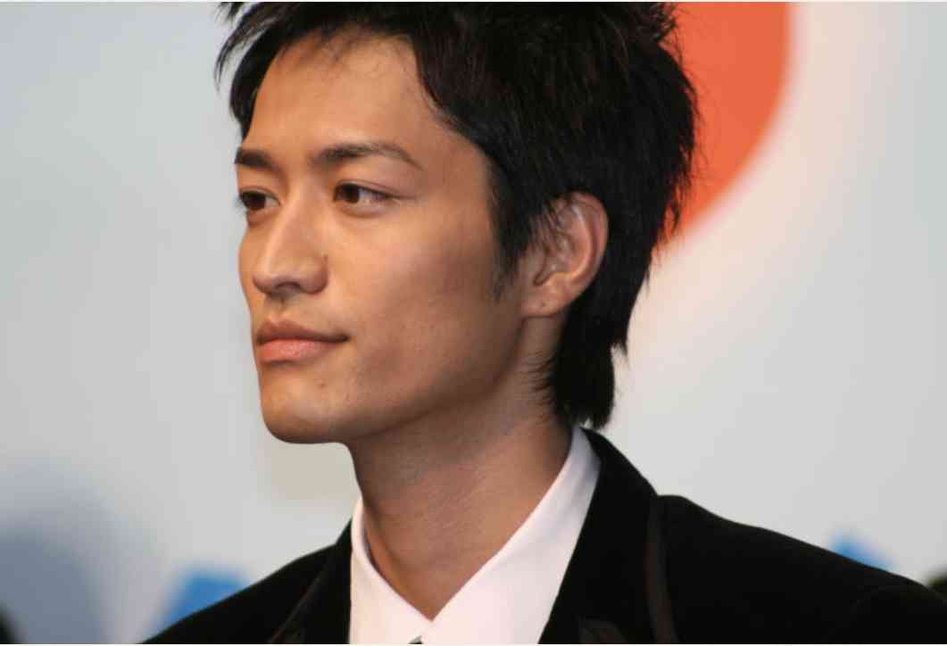葵わかな びっくりオファー!?主演ドラマで“イケオジ”と20歳差婚 人気コミック映像化