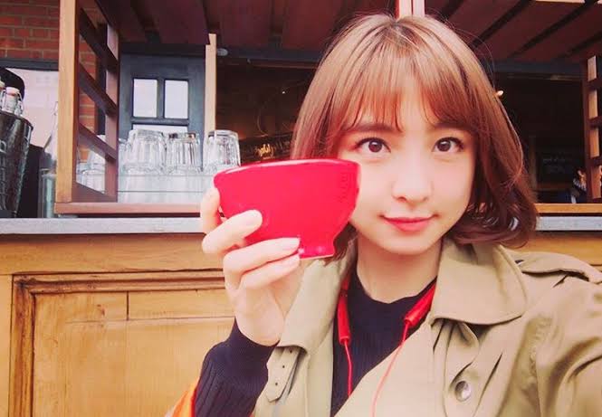 篠田麻里子、長女と“親子”で雑誌の表紙を飾る「母娘ともかわいい」「素敵すぎる」