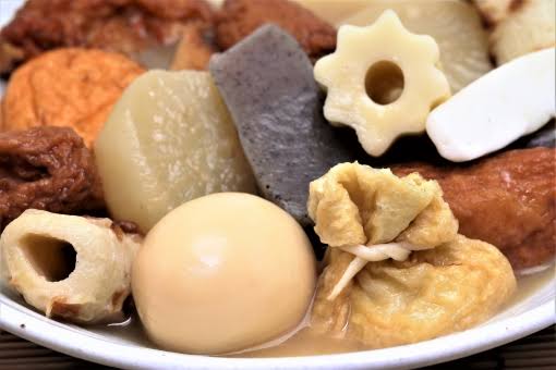 【週末】金曜日にお酒を呑みながら穏やかに雑談するトピ