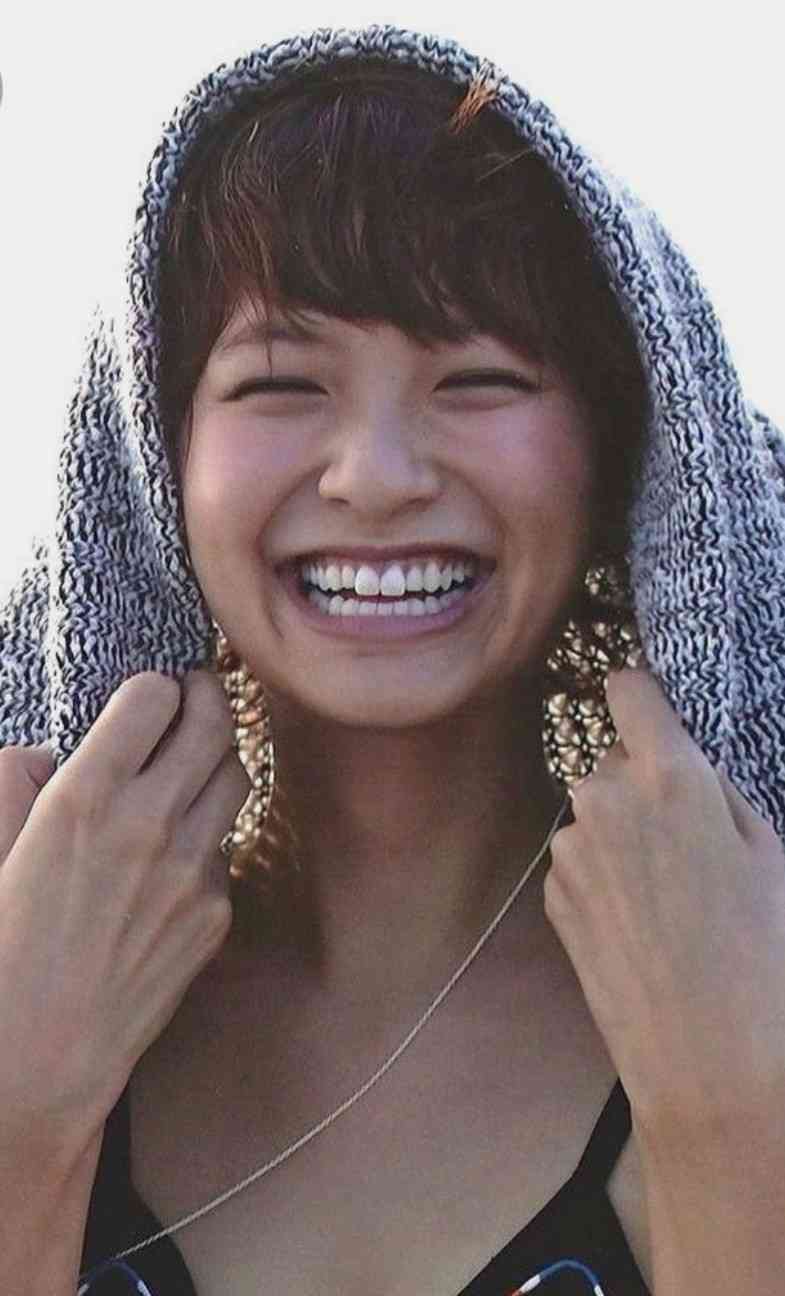 笑うと口が四角くなる人がなんか好き ガールズちゃんねる Girls Channel