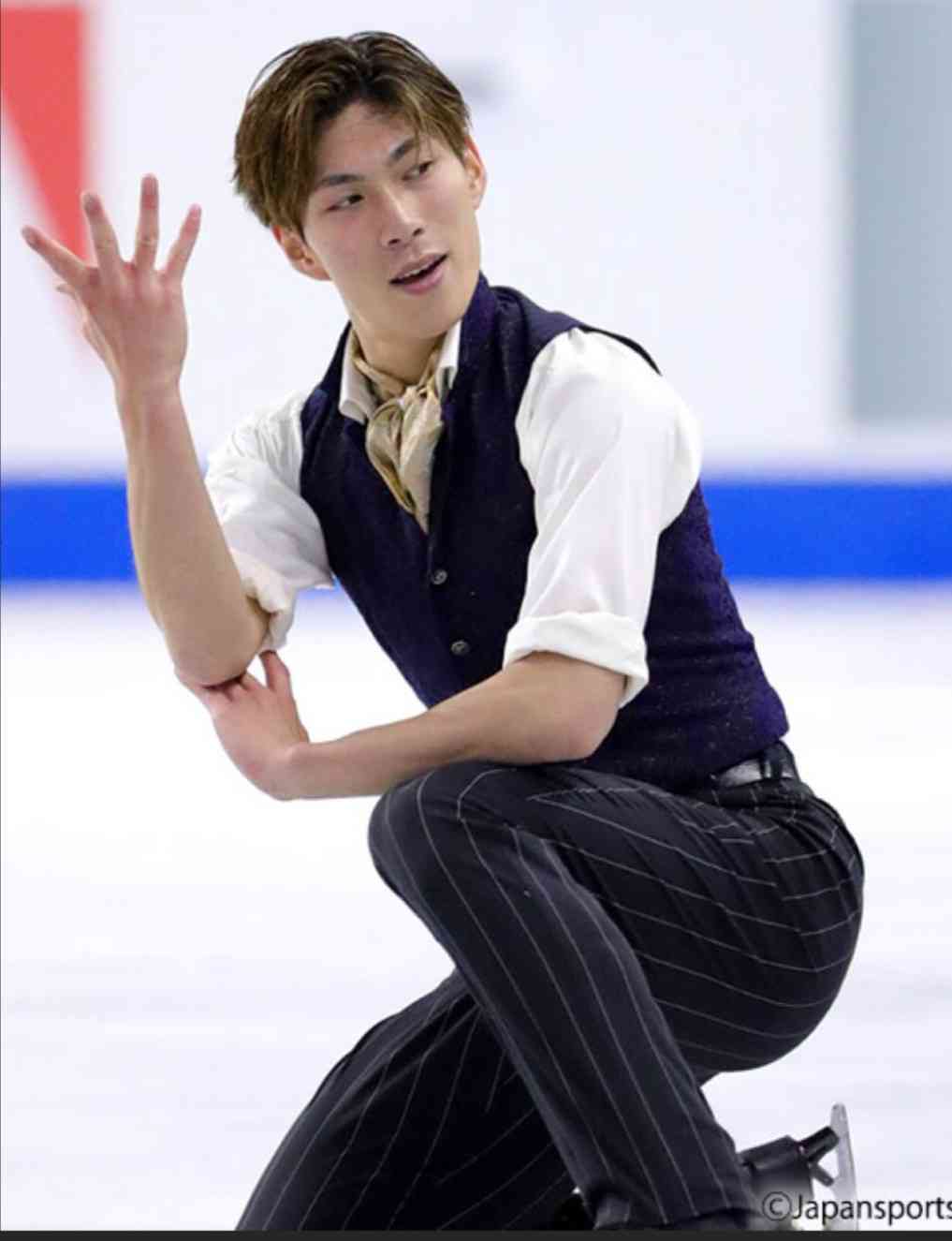 田中刑事、26歳誕生日に“エヴァ風ケーキ”を公開　「NERV仕様すごーい」と反響