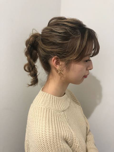 お洒落な1つ結び