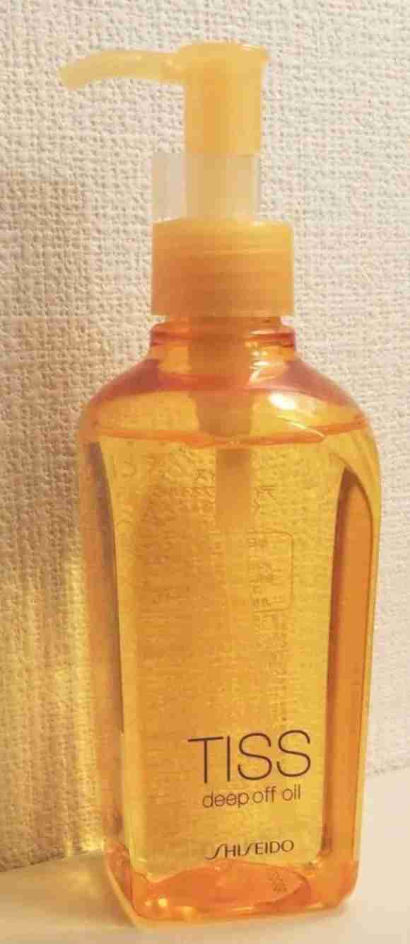 今までで1番リピしたスキンケア化粧品は何ですか?