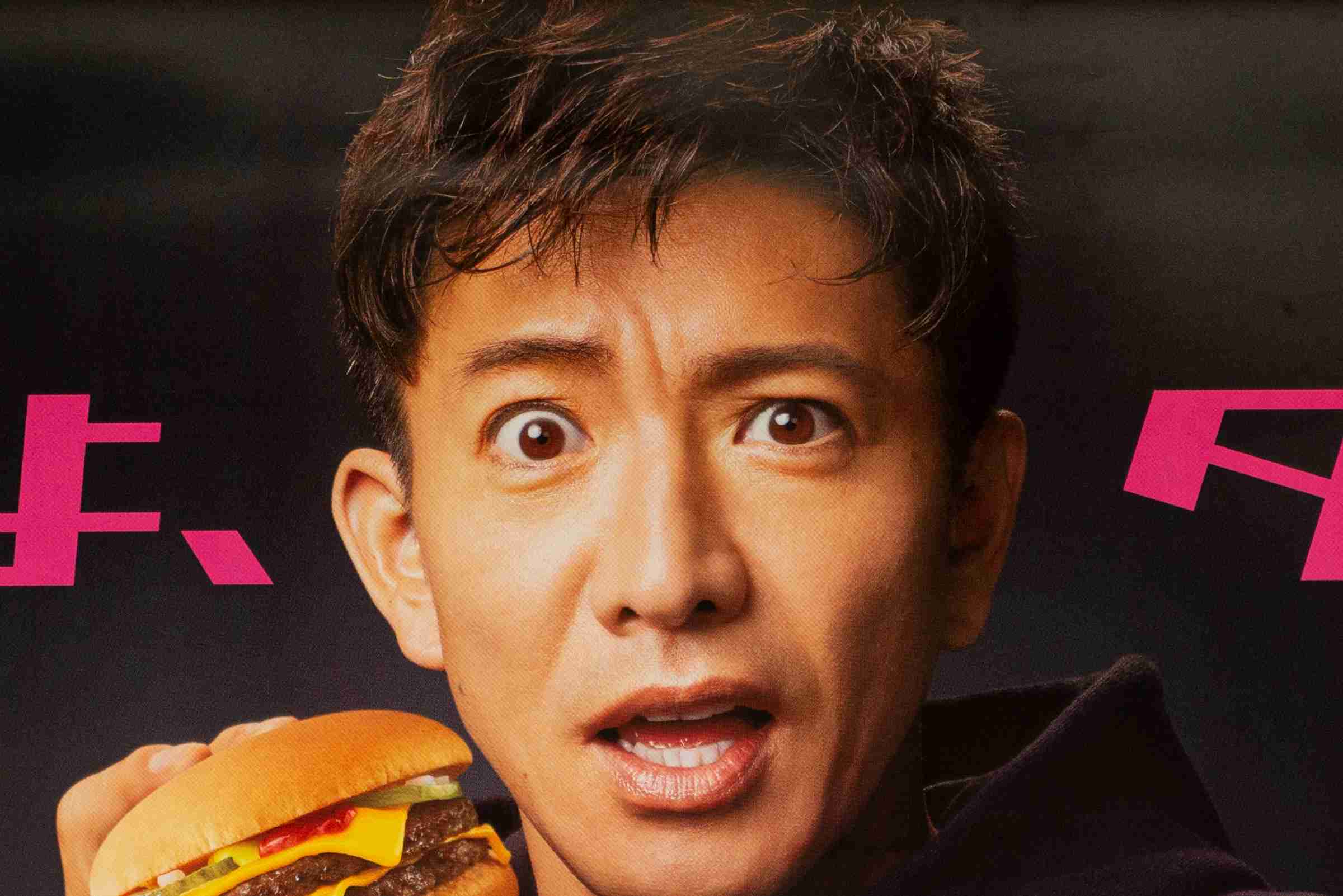 高橋一生がおうち時間に潜む“ごほうび”を歌うハートウォーミングなCM