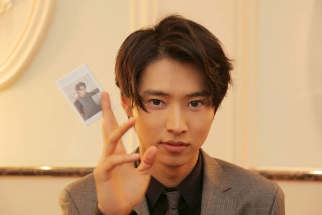 山崎賢人くんのファンの人