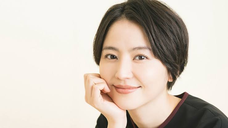 松井玲奈、ばっさりカットのショートヘア披露