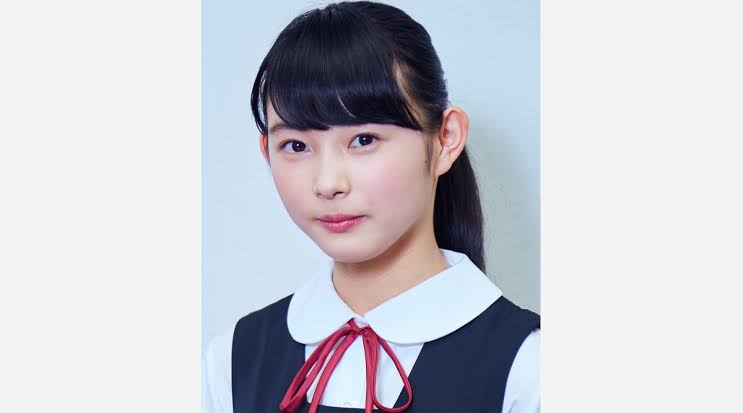 伊東美咲が米ハワイの緑豊かな飲食店で過ごす優雅な姿を公開「映画のワンシーンみたい」