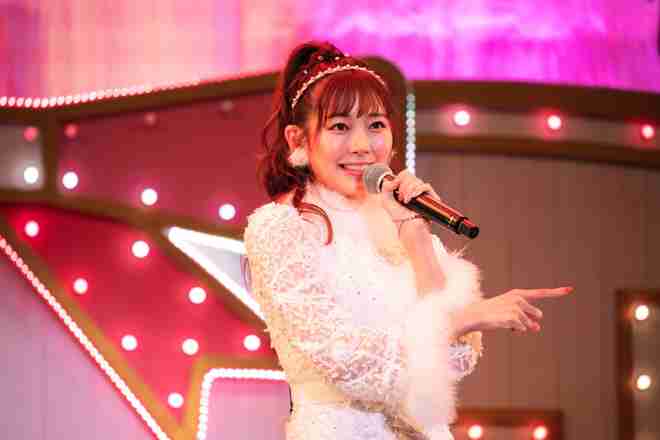 渡辺美優紀、クリスマスライブでAnge et Follettaのメジャーデビューを発表
