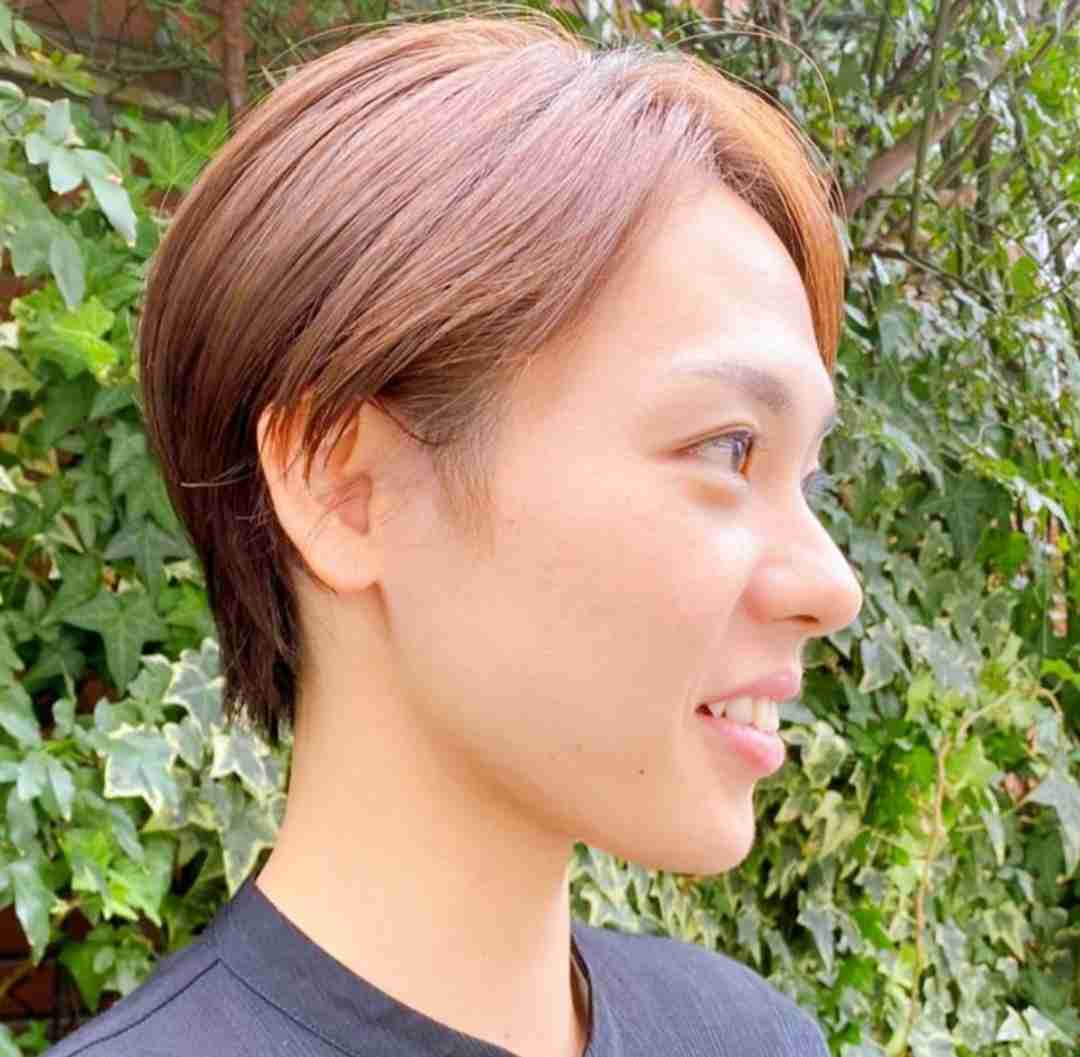 明るい髪色しか似合わない人