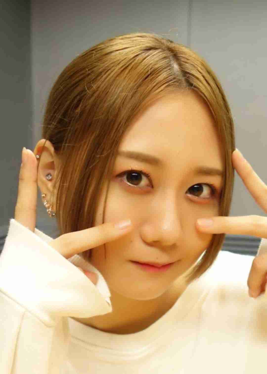 明るい髪色しか似合わない人 ガールズちゃんねる Girls Channel