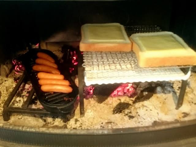 トースターを使わずにトーストを美味しく焼く方法