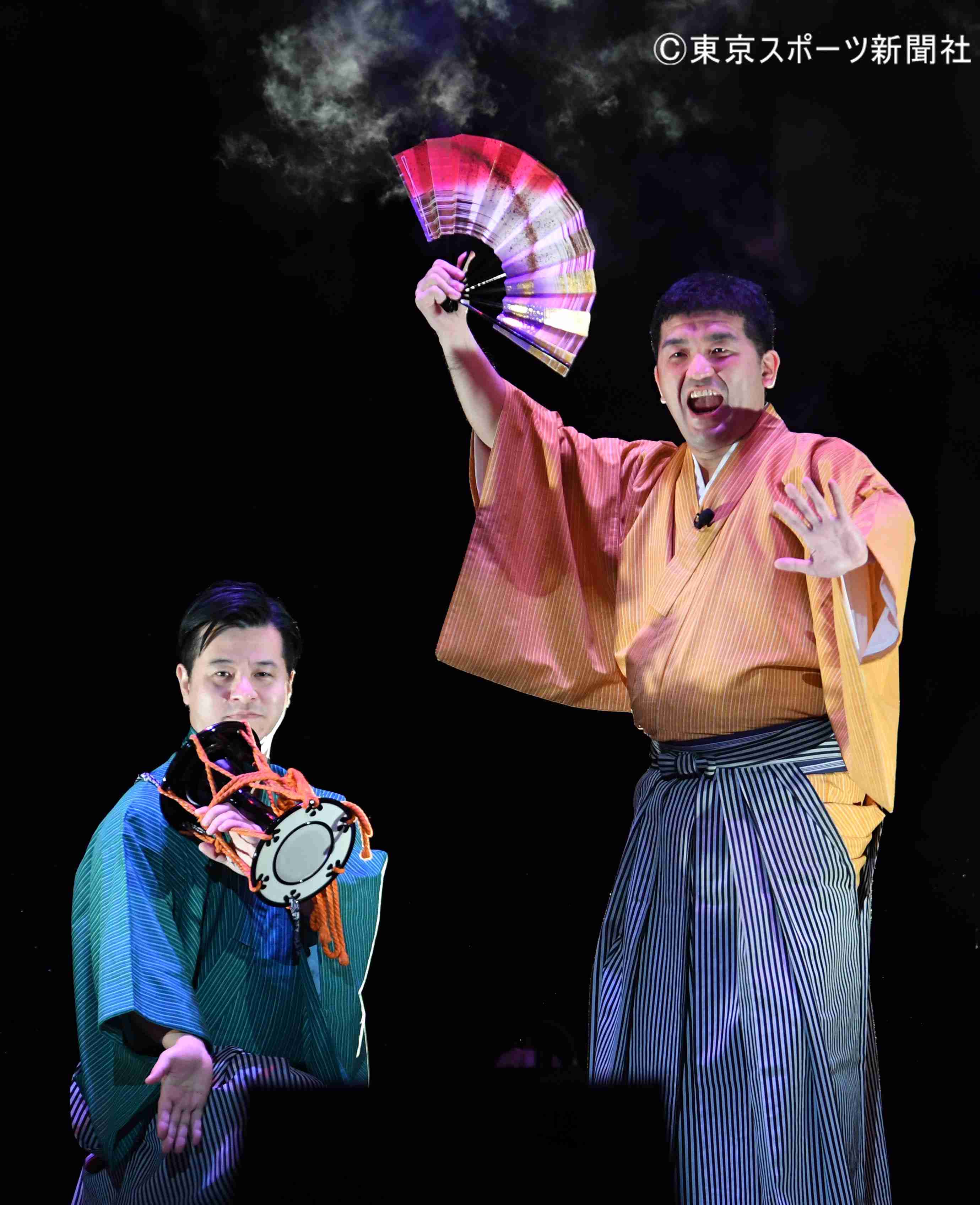 アイドル雑誌にも登場、すゑひろがりずの女性人気が爆発したワケ 反響のあったYouTube動画は