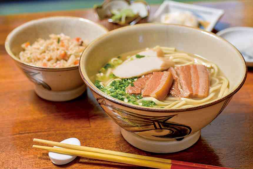 やちむん（沖縄食器）好きな人あつまれ！