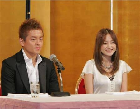 安達祐実、ブルーヘアに大胆イメチェン「綺麗」「ブルーも似合う」と反響