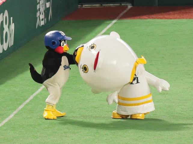 プロ野球マスコットキャラクター達のおもしろ画像part3