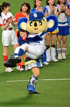 プロ野球マスコットキャラクター達のおもしろ画像part3