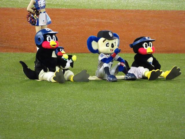 プロ野球マスコットキャラクター達のおもしろ画像part3