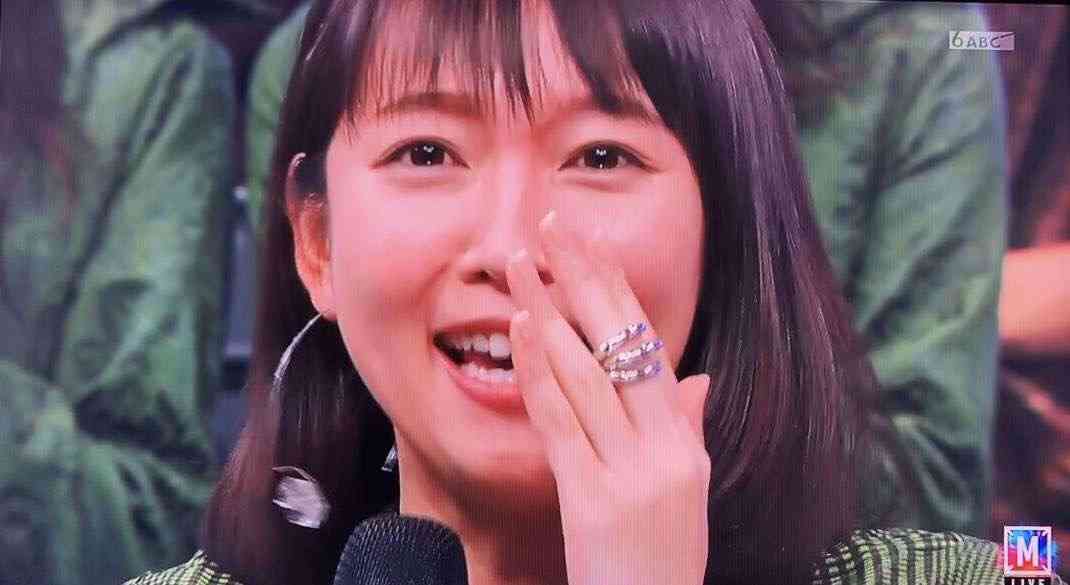 吉岡里帆 30日「レコード大賞」司会に決定 4時間30分の生放送「ドキドキしています」
